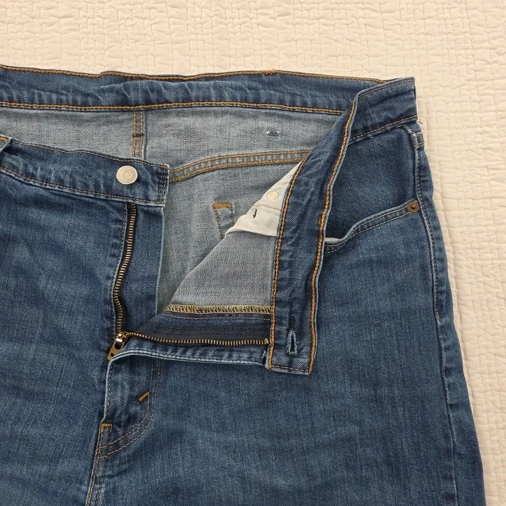 Levi's 511 Jeans Men's 42x32 Slim Straight Fit Medium Wash Stretch Denim Classic